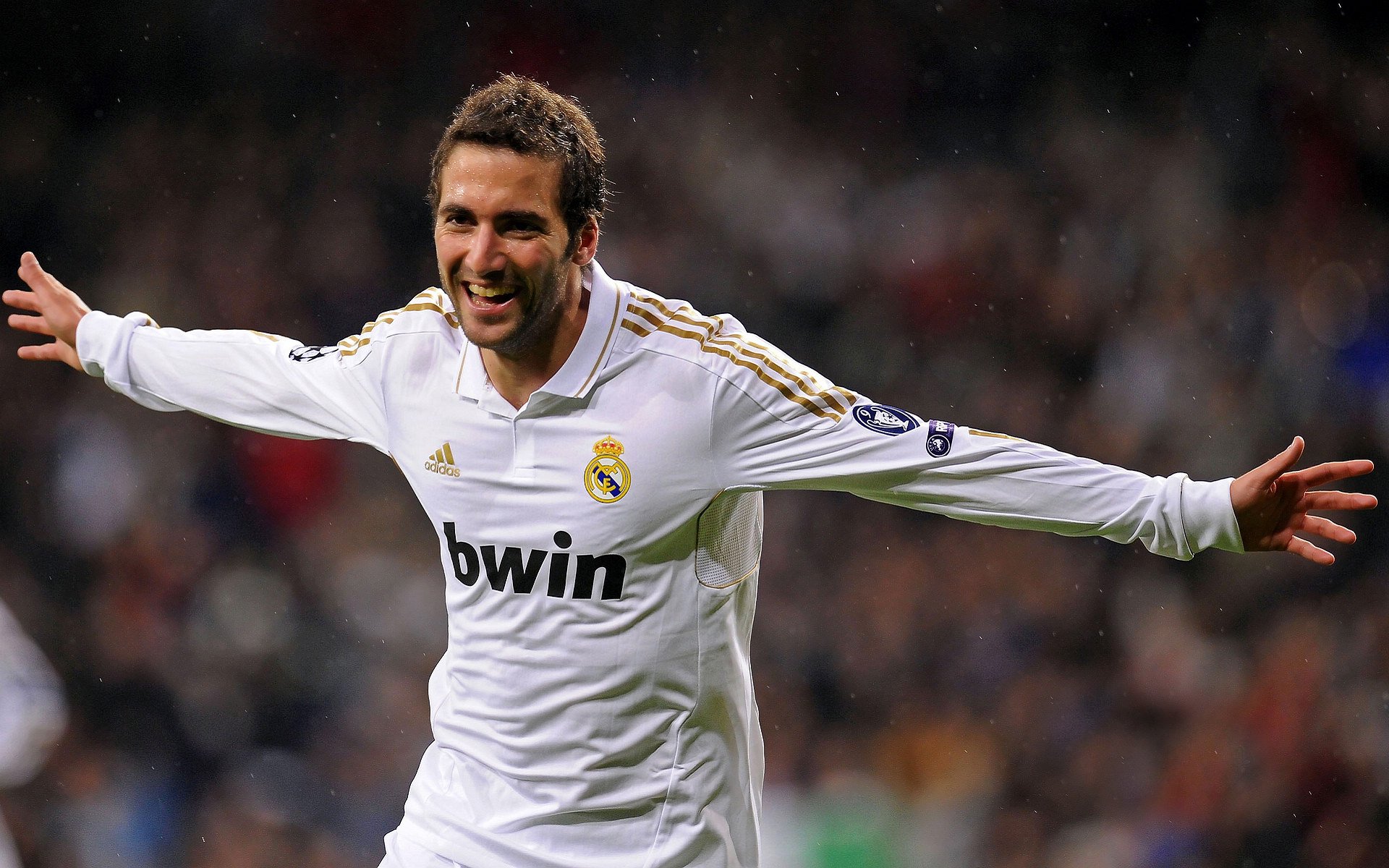 乔治神兵天降!广厦激战掘金,连续得分狂潮锁定胜局